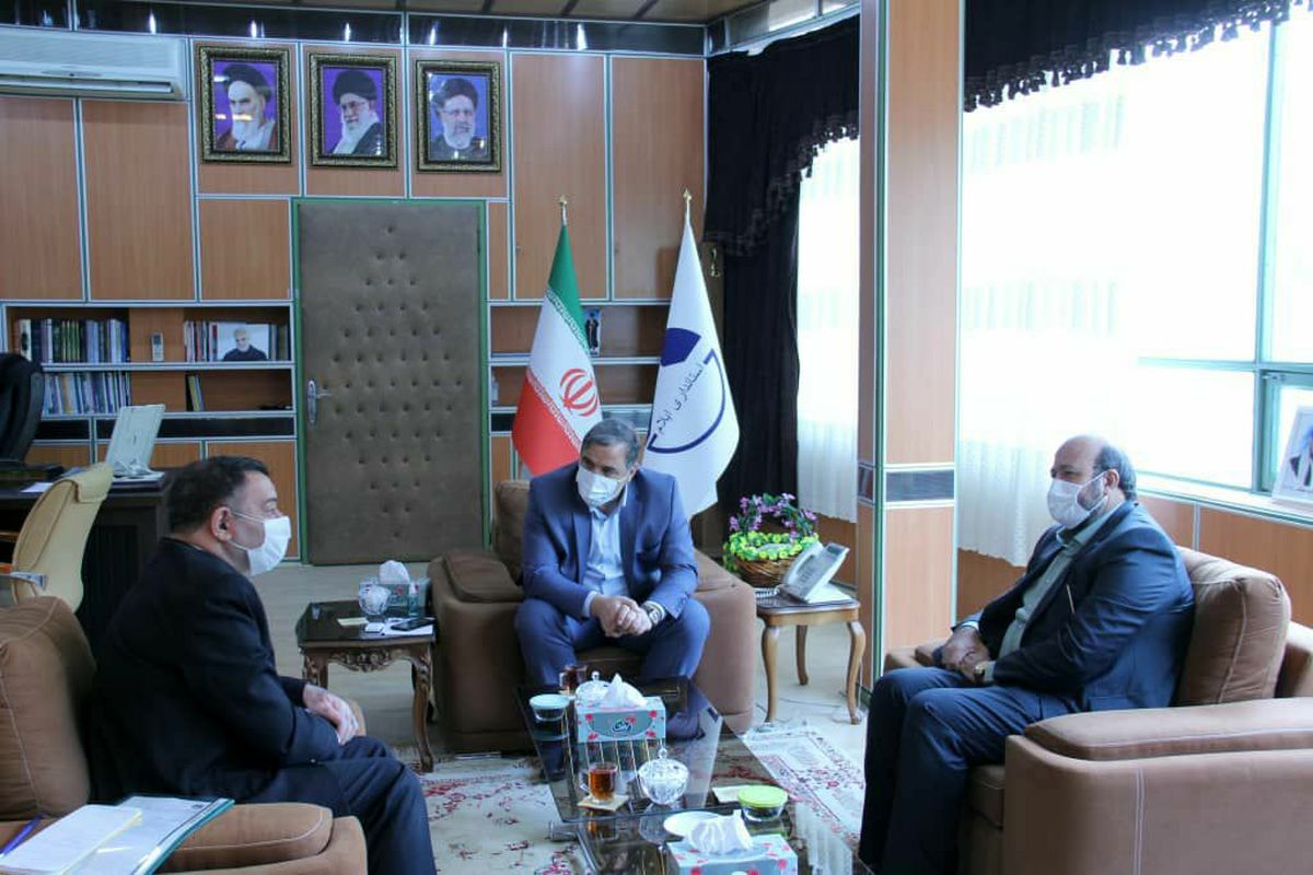 دیدار استاندار ایلام با سرمایه‌گذار پرواز خصوصی