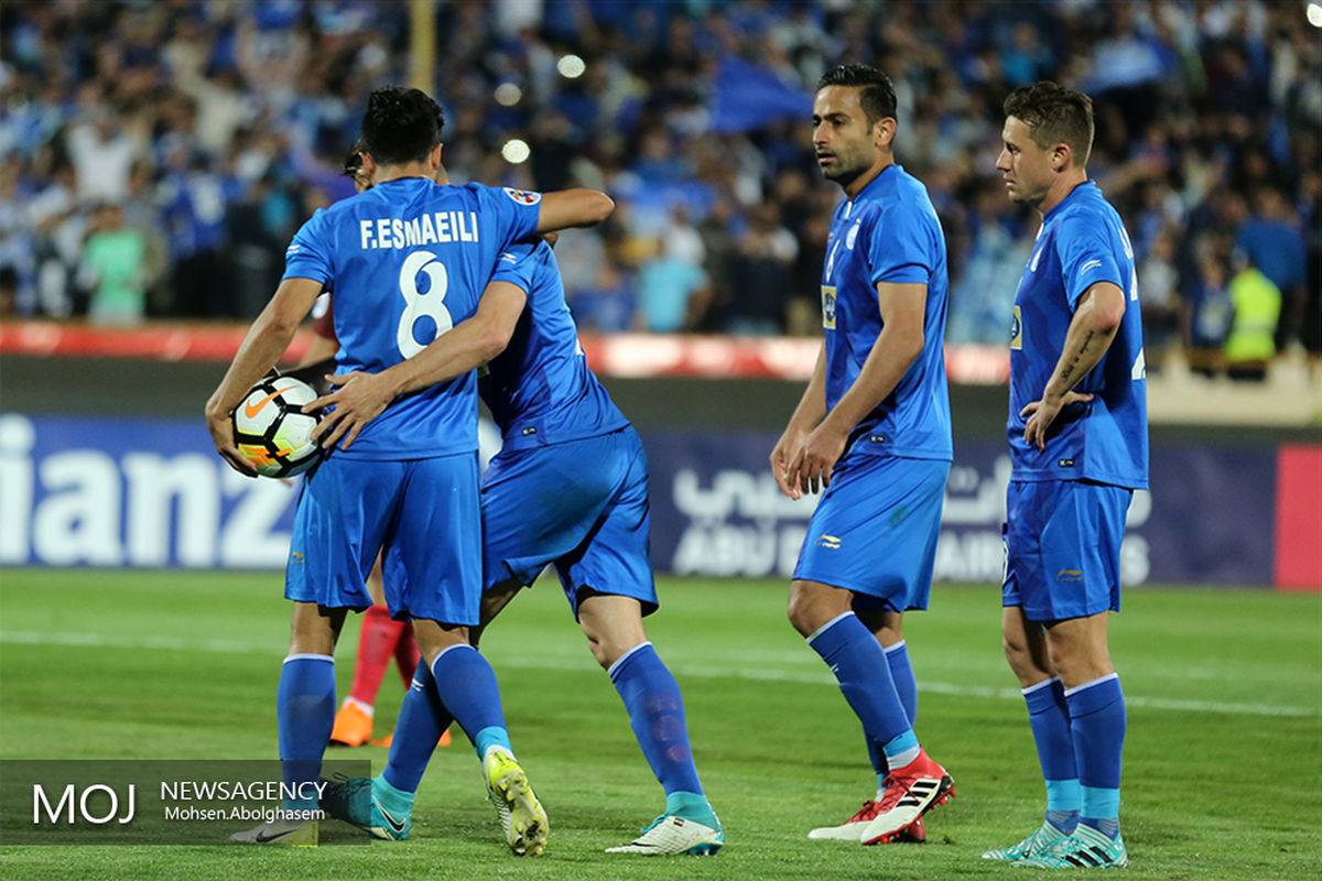 دیدار تیم های فوتبال استقلال ایران و الریان قطر