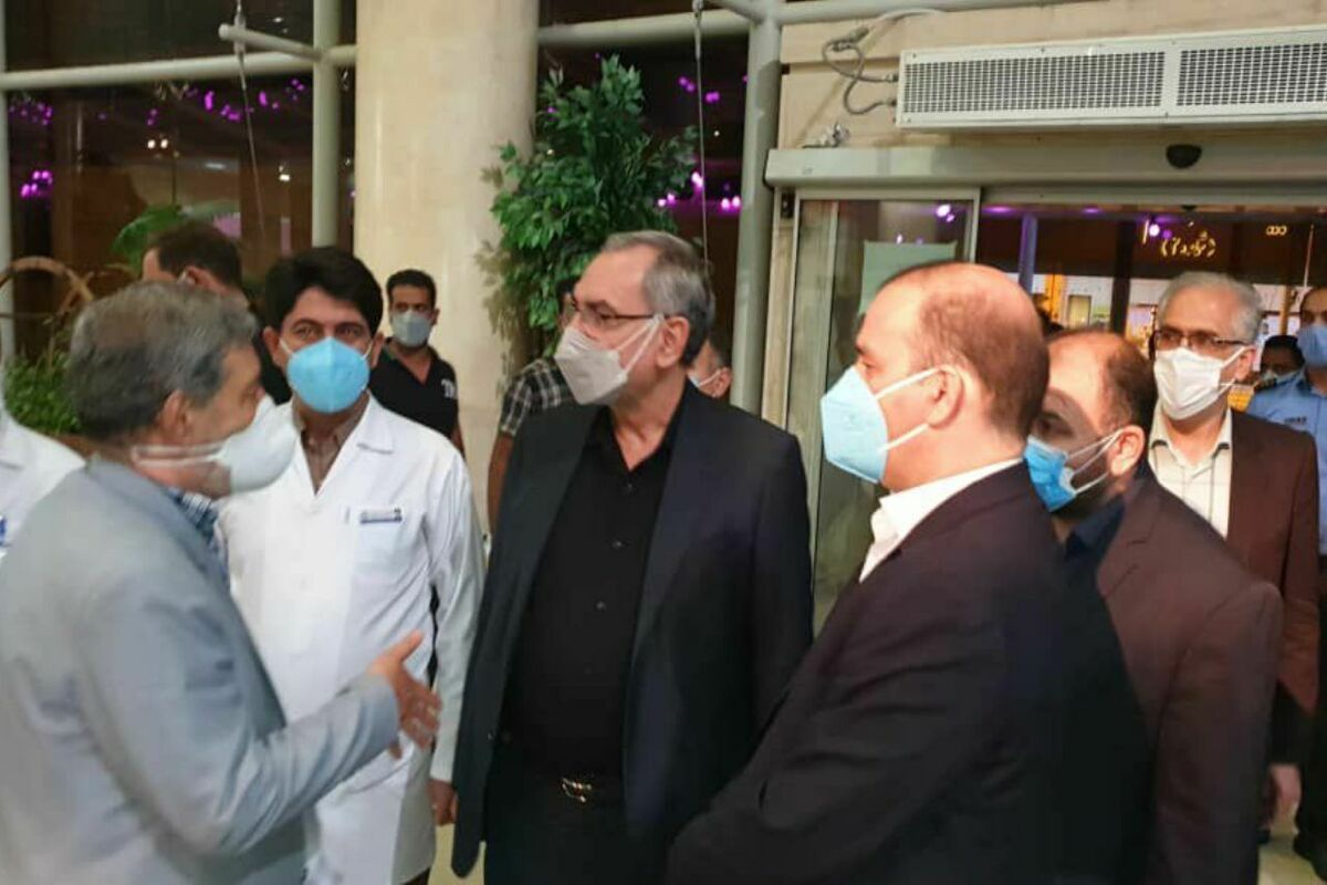 وزیر بهداشت، درمان و آموزش پزشکی در مشهد