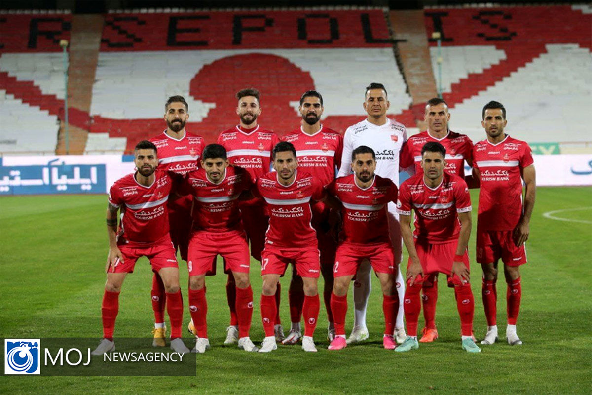 دیدار تیم های فوتبال پرسپولیس و نساجی