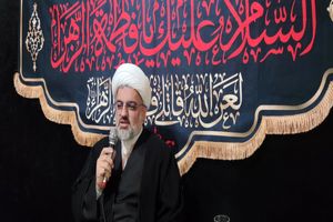 حضرت فاطمه (س) محور هستی و سرچشمه کوثر نبوت است