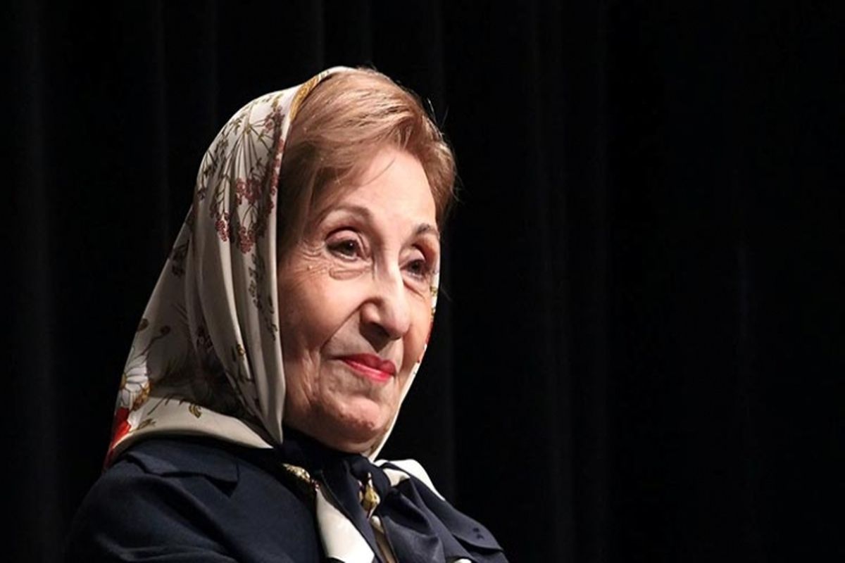 فخری ملک‌پور