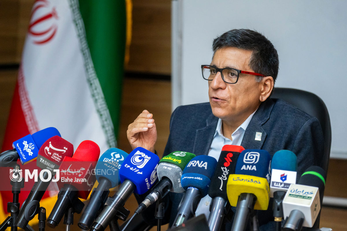 احمد قره‌باغیان + مدیرعامل سازمان انتقال خون