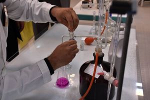 انجام بیش از یک میلیون و ۹۵۰ هزار آزمون کیفی آب و فاضلاب در فارس