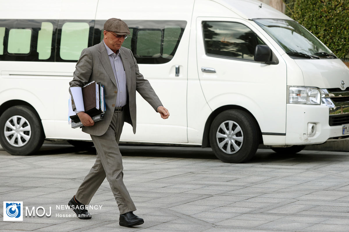 حاشیه جلسه هیات دولت - ۲۰ دی