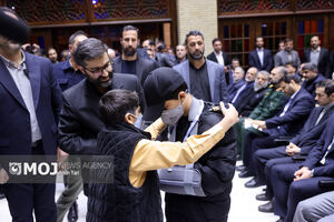 مراسم ختم همسر و فرزندان سقاب اصفهانی برگزار شد