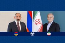گفت‌وگوی تلفنی پاشینیان و پزشکیان درباره نتایج مذاکرات واشنگتن