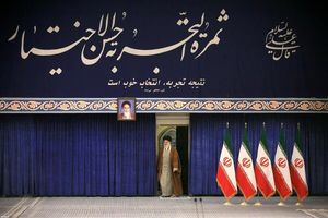 ‏ ️انتشار تصاویر دیده‌ نشده از حسینیه امام خمینی در بیت رهبری پس‌از حملات ناجوانمردانه آمریکا + فیلم