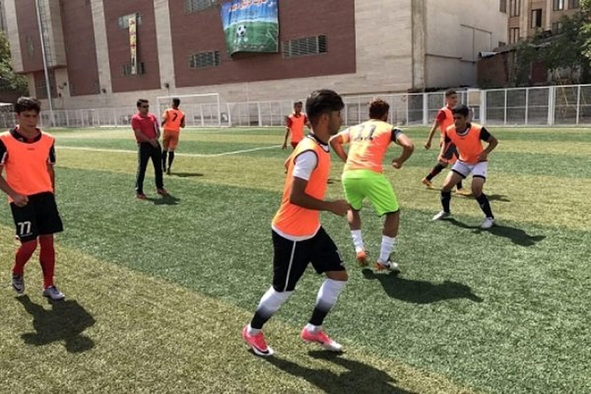 بازیکن گلستانی