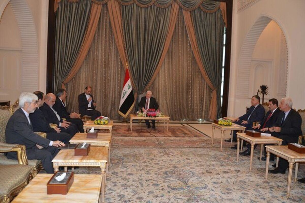 معاون ظریف