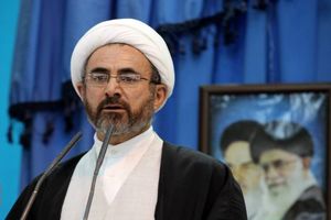 نابسامانی‌های اقتصادی ناشی از نفوذ دشمنان، مافیاهای اقتصادی و ضعف مدیریتی است