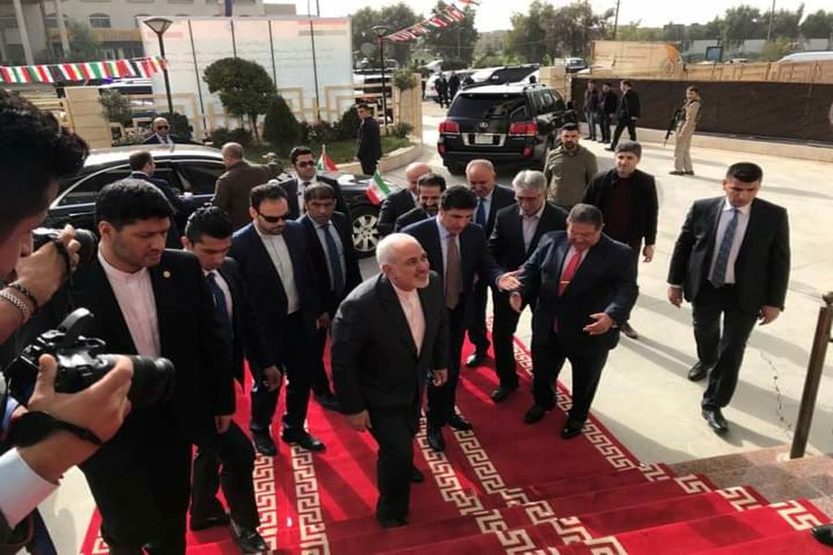 ظریف در جمع فعالان اقتصادی اربیل