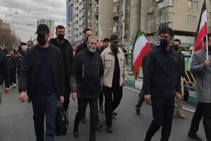 حضور رئیس ستاد کل نیروهای مسلح در راهپیمایی 22 بهمن