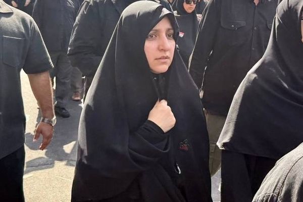 تشییع باشکوه رهبر شهید جلوه اتحاد مقدس ایرانیان است