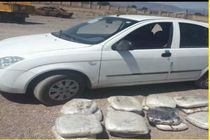 توقیف خودرو تیبا حامل ۷۹ کیلو تریاک در کاشان/ دستگیری ۴ قاچاقچی مواد مخدر