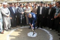 آغاز کلنگ زنی درمانگاه تامین اجتماعی در سردشت به مناسبت هفته دولت