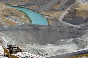 سد چم‌شیر گچساران اعتبار ندارد / بیکار شدن 750 کارگر /تعطیل شدن نوبت شب