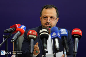 هیچ وقت به استقبال تحریم‌ها نرفتیم/دولت تلاش می‌کند تا عقلانیت اقتصاد را بالا ببرد 