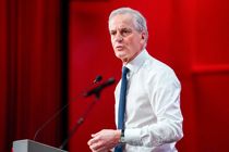 نخست‌وزیر نروژ کشور فلسطین را به رسمیت شناخت