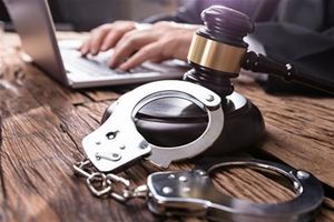 دستگیری تعمیرکار قلابی در بندرعباس