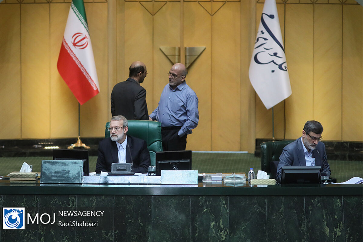 صحن علنی مجلس شورای اسلامی در نوبت عصر - ۴ شهریور ۱۳۹۸صحن مجلس1