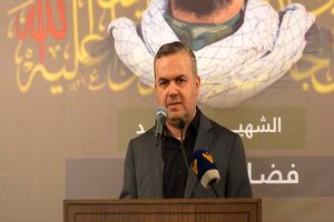 دولت در بازسازی و آزادسازی مناطق اشغالی کوتاهی می‌کند