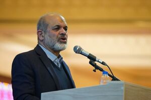 هیچ پاسداری نیست مگر اینکه آماده جهاد و شهادت باشد