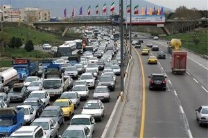 ترافیک نیمه سنگین در آزادراه قزوین-کرج