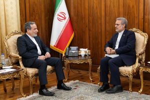 تقویت روابط اقتصادی و تجاری بین ایران و ونزوئلا ضروری است