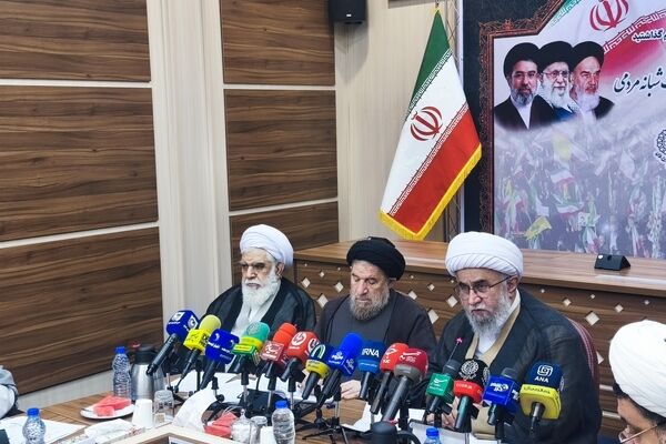 اربعین نماد دیپلماسی عمومی جهان اسلام و بسترساز تمدن نوین اسلامی است