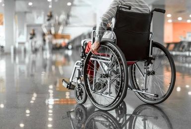 خرید بلیت هواپیما برای مسافران نیازمند صندلی چرخ دار (ویلچر)، آسان‌تر می‌شود