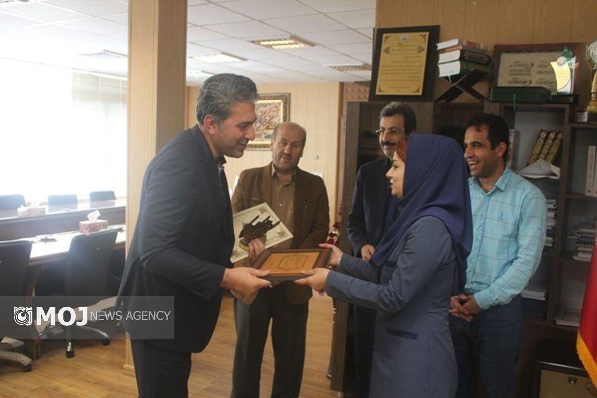 تجلیل از روابط عمومی آبفا کردستان