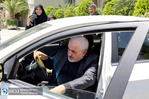 خودروهای برقی از آبان تردد می‌کنند/ ۷۰ ایستگاه شارژ پمپ برق نصب می‌شود