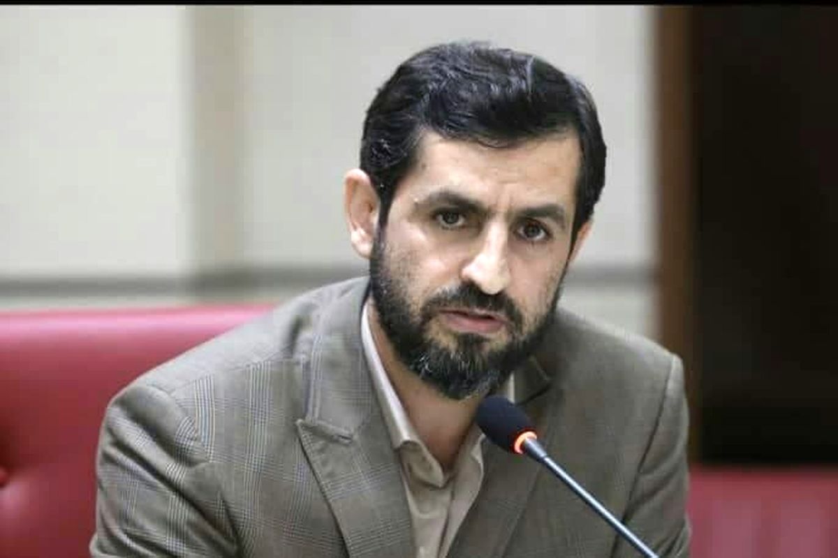 فرماندار تاکستان