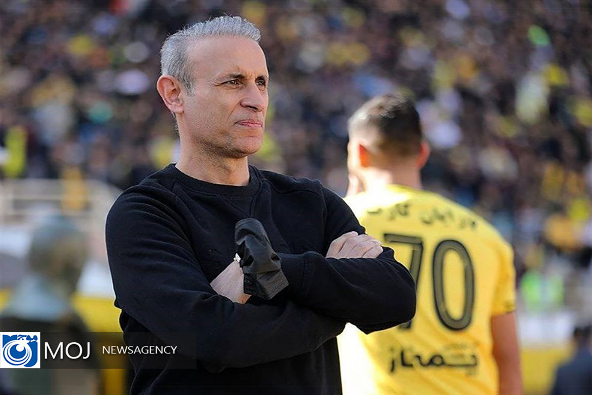 دیدار تیم های فوتبال سپاهان و پرسپولیس