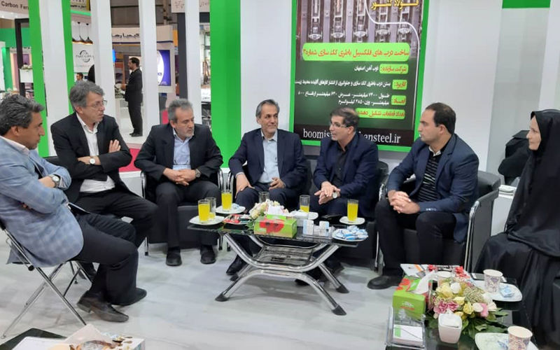 می توان با حمایت ذوب آهن مشکلات محیط زیستی استان را برطرف کرد