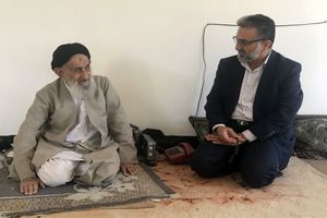 برقراری عدالت وظیفه مسئولان است