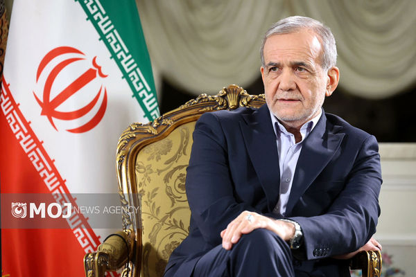 رسانه‌های انگلیسی‌زبان اظهارات پزشکیان درباره ترور و مذاکره را تیتر کردند