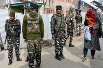 2 Indian soldiers killed by car bomb