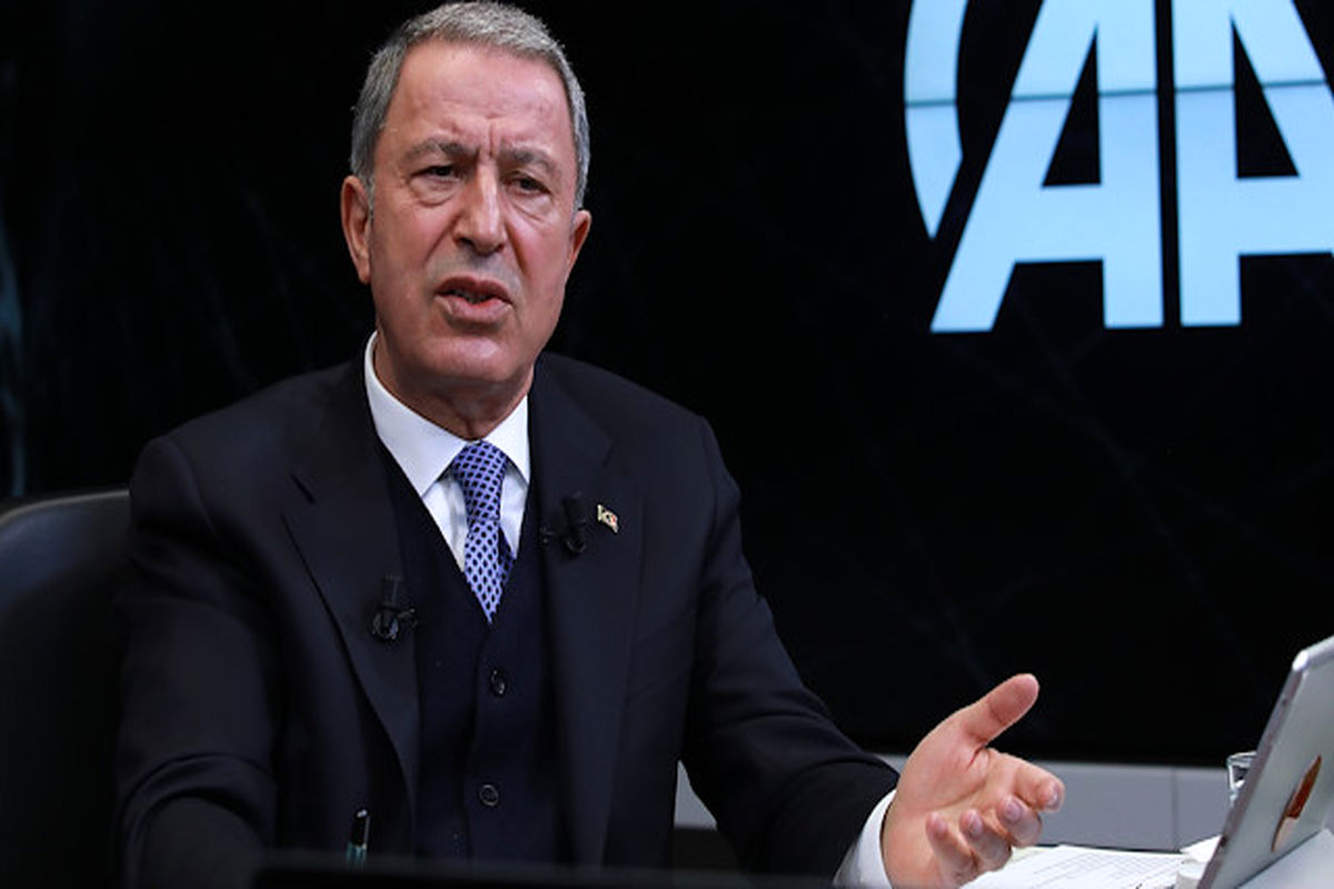 وزیر دفاع ترکیه