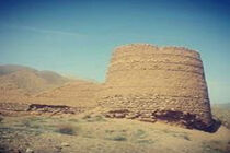 آغاز مرمت قلعه های تاریخی روستای ابیانه