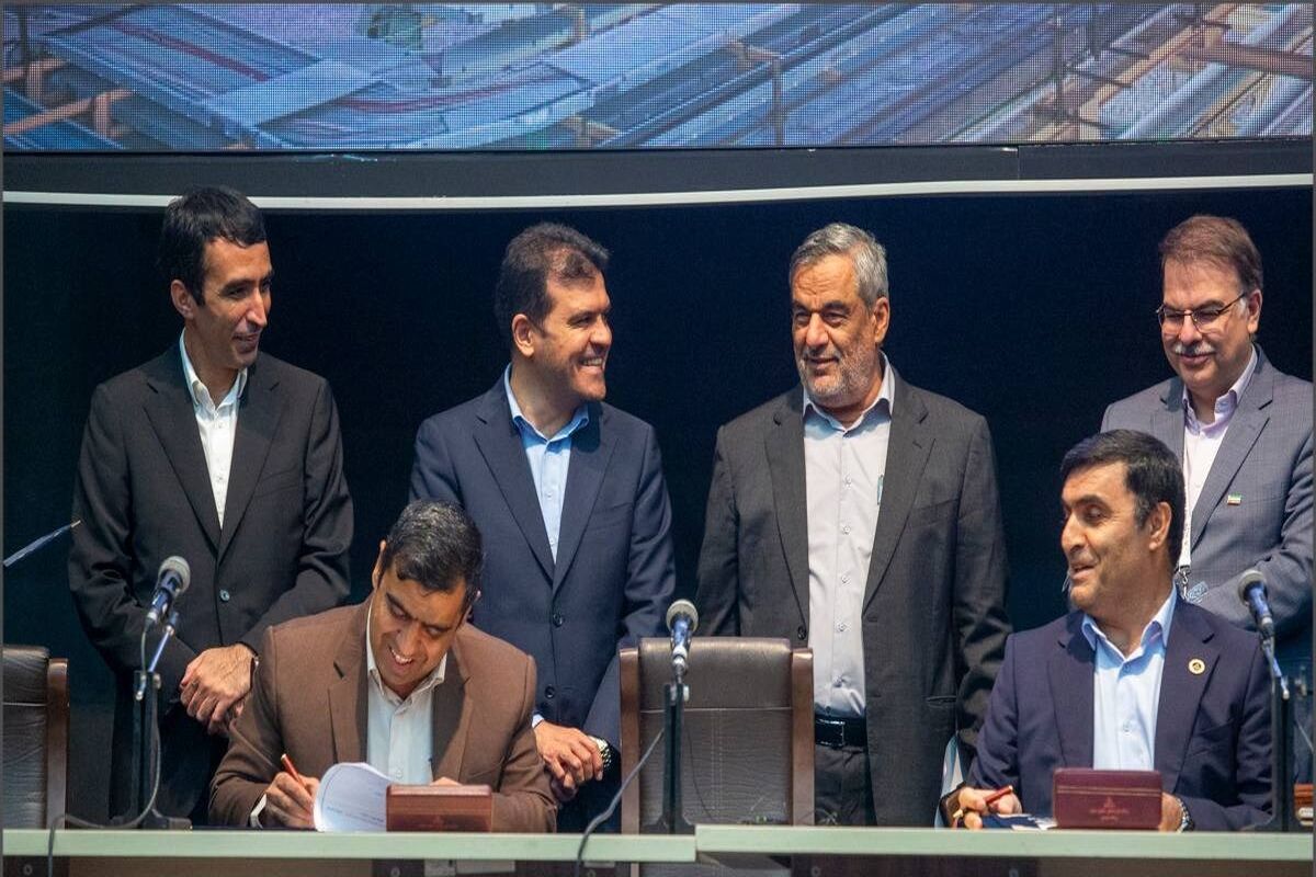امضای توافقنامه 