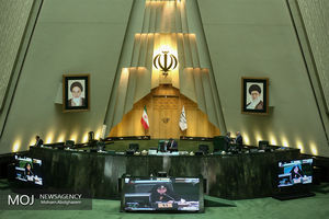 نمایندگان مجلس راهی آذربایجان شدند