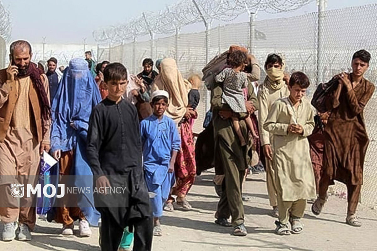 اتباع غیر مجاز  + خروج اتباع