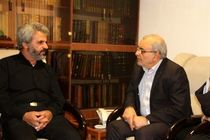 باید همواره قدردان رشادت ها و فداکاری های شهداء و ایثارگران باشیم