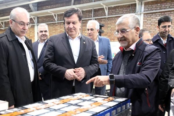 مدیرعامل بانک ملت در بازدید از گروه مپنا عنوان کرد: حمایت از تولید و اشتغال در اولویت های ویژه بانک ملت قرار دارد