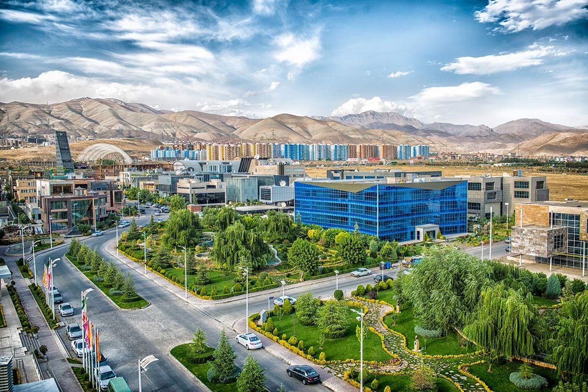 زندگی در پردیس