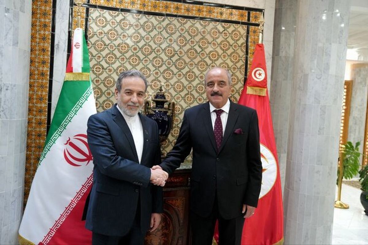 ایران و تونس