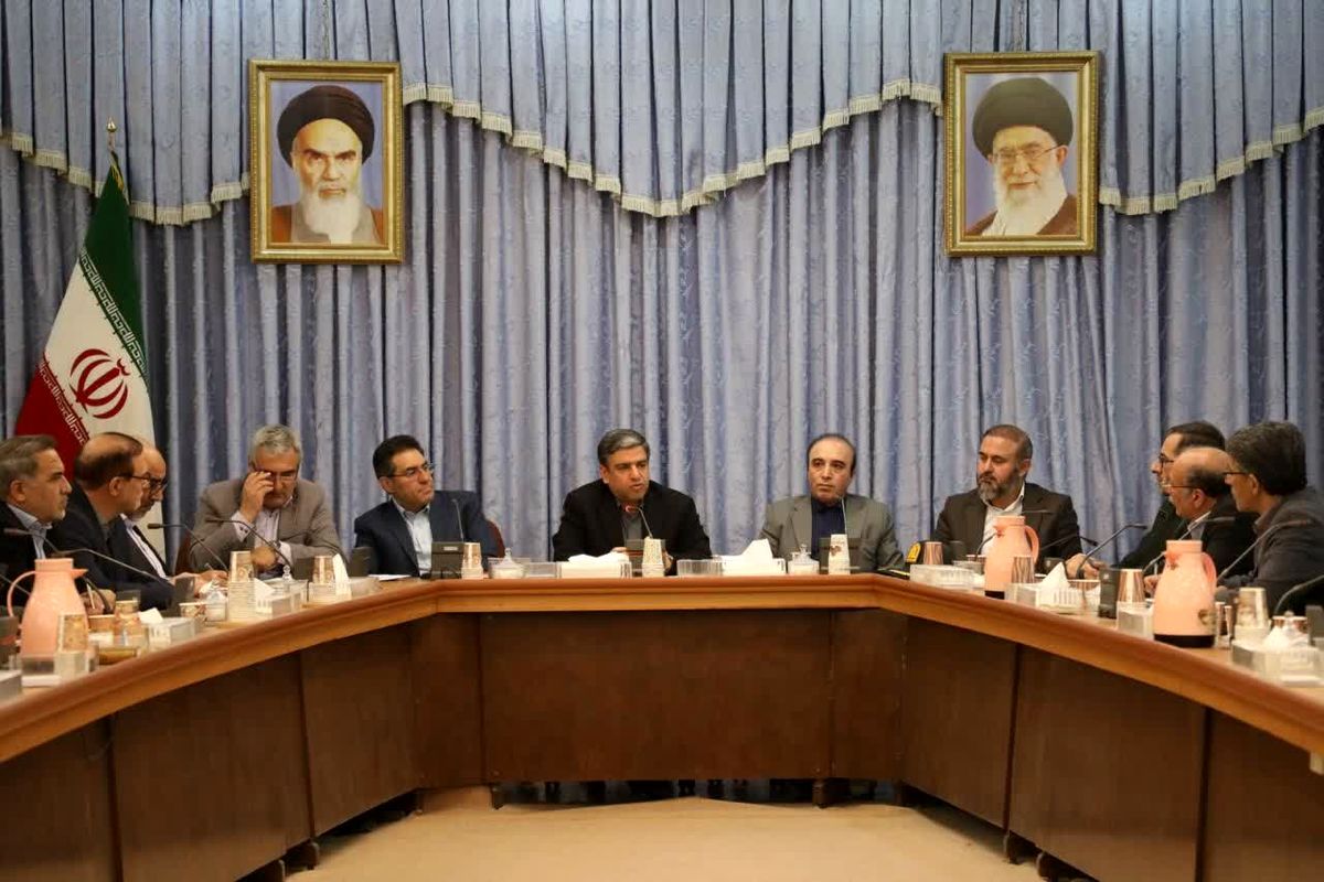 استاندار اردبیل در جلسه شوراز آردو نان