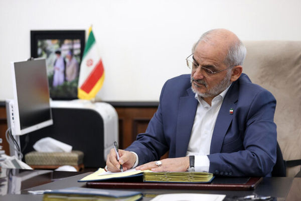 رئیس دفتر رئیس جمهور درگذشت خانم اشرف بروجردی را تسلیت گفت